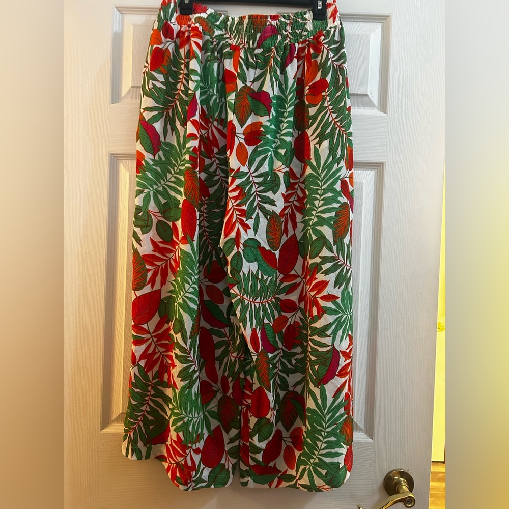 Tropical Leaf Print Pants